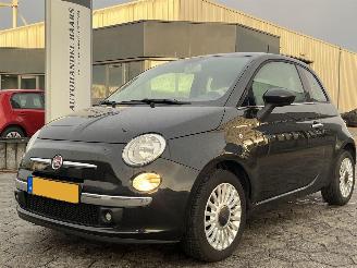 krockskadad bil auto Fiat 500 1.2 Lounge 2013/5