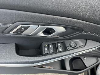 BMW 3-serie 330e eDrive Edition picture 16