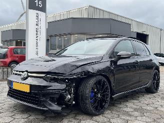 Volkswagen Golf 2.0 TSI R 4Motion 320 PK PANO AUTOMAAT picture 3