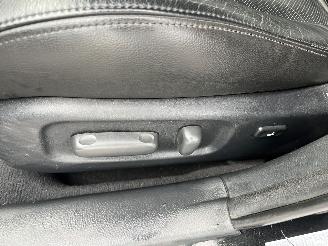 Toyota Avensis Wagon 2.4 VVTi Executive AUTOMAAT picture 13