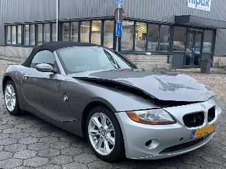 Uttjänta bilar auto BMW Z4 Roadster 2.2i 2004/6
