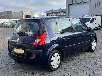 Renault Scenic 1.6-16V Business Line picture 4