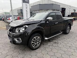 uszkodzony samochody ciężarowe Nissan Navara 2.3 dCi Visia King Cab 2019/2