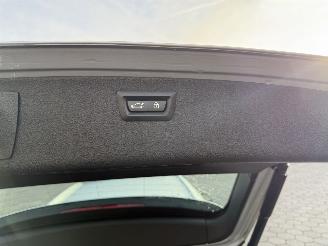 BMW 3-serie Touring M Sport picture 11