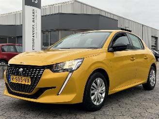 krockskadad bil auto Peugeot 208 1.2 PureTech Active 2022/12