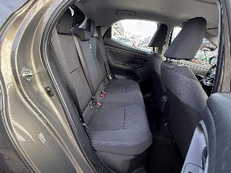 Toyota Yaris 1.5 Hybrid Dynamic picture 13