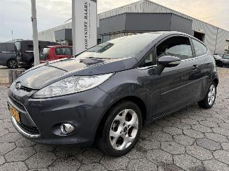 krockskadad bil auto Ford Fiesta 1.25 Titanium 2010/1