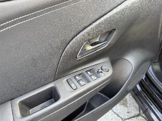 Opel Corsa 1.2 Elegance picture 12