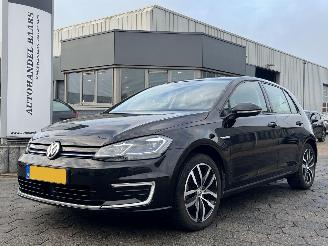Coche accidentado Volkswagen Golf e-Golf 100KW 2019/4