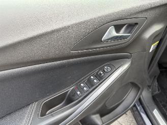 Opel Grandland X 1.2 Turbo Business Executive picture 10