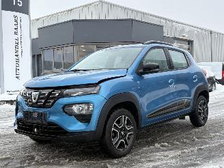 skadebil auto Dacia Spring Comfort Plus (Orange Pack) 27 kWh 2022/3