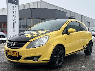 krockskadad bil auto Opel Corsa 1.4-16V Color Edition 2010/8
