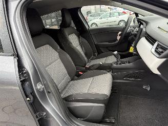 Renault Clio TCe 90 Evolution picture 12