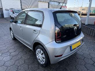 Volkswagen Up! 1.0 picture 8