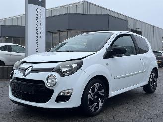 Schadeauto Renault Twingo 1.2 16V Dynamique 2019/10