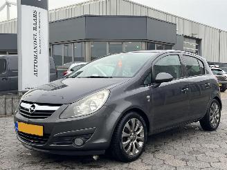krockskadad bil auto Opel Corsa 1.2-16V \'111\' Edition 2011/2