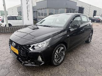 Unfallwagen Hyundai Bayon 1.0 T-GDI Comfort 2023/8