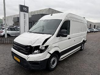 skadebil bedrijf Volkswagen Crafter 35 2.0 TDI L3H3 Trendline EURO VI 2024/12