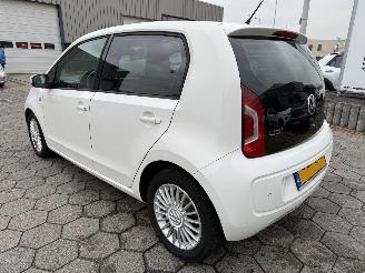 Volkswagen Up! 1.0 high up! BlueMotion picture 5