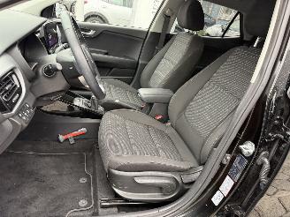 Kia Stonic 1.0 T-GDi MHEV DynamicPlusLine picture 9