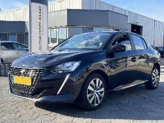 krockskadad bil auto Peugeot 208 1.5 BlueHDi Active 2020/11