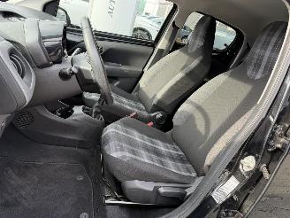 Peugeot 108 1.0 e-VTi Active picture 10