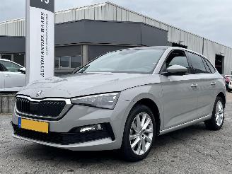Voiture accidenté Skoda Scala 1.0 TSI Sport Business AUTOMAAT 2021/7