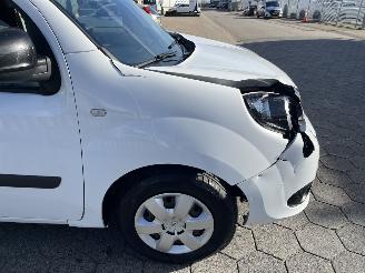 Renault Kangoo 1.5 Blue dCi 95 Work Edition picture 11