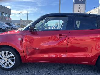 Suzuki Swift 1.2 Select Smart Hybrid picture 8