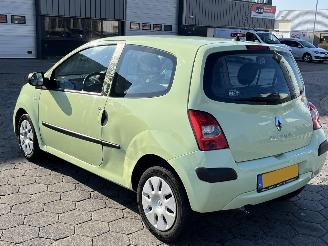 Renault Twingo 1.2 Acces picture 6