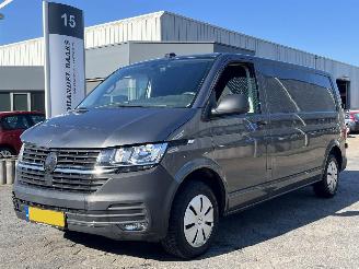 krockskadad bil bedrijf Volkswagen Transporter 2.0 TDI L2H3 28 2022/12