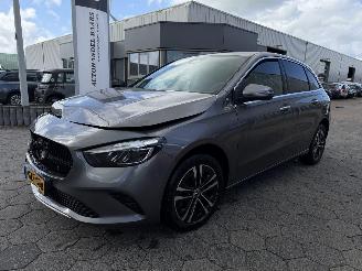 Auto incidentate Mercedes B-klasse 250 e Star Edition AMG Line Plus 2025/1