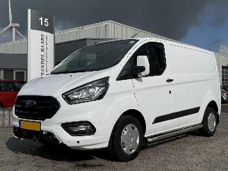 damaged commercial vehicles Ford Transit Custom 280 2.0 TDCI L1H2 Trend 2022/11