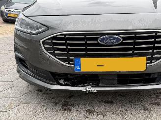 Ford Focus 1.0 EcoBoost Hybrid Titanium picture 3