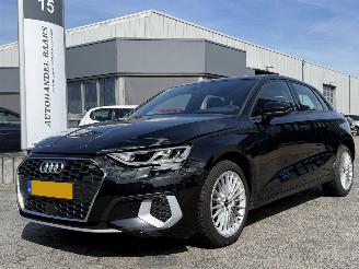 skadebil auto Audi A3 Sportback 30 TFSI edition one 2021/1
