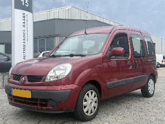 Schadeauto Renault Kangoo 1.6-16V Privilège 2005/1