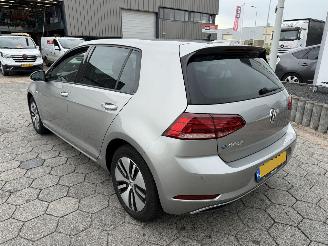 Volkswagen e-Golf e-Golf picture 6