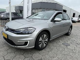 Schadeauto Volkswagen e-Golf e-Golf 2018/2