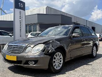 uszkodzony samochody osobowe Mercedes E-klasse Estate 200 K. Business Class Avantgarde 2008/7