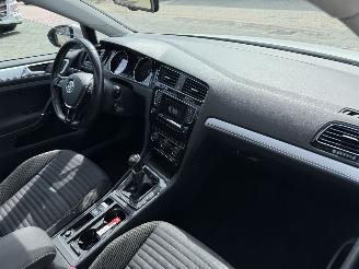 Volkswagen Golf 1.2 TSI  PANO picture 16