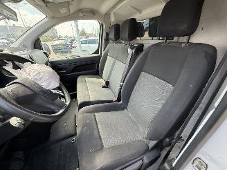 Opel Vivaro 1.5 CDTI L2H1 Selection picture 17