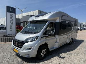 Vaurioauto  campers Adria Matrix M 670SL 150PK 2016/4