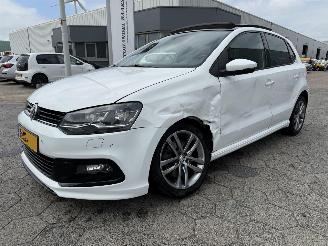 Unfallwagen Volkswagen Polo Panoramadak AUTOMAAT TSI Highline 2015/3
