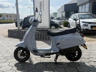 Unfall Kfz Roller Killerbee  VXL 2021/11