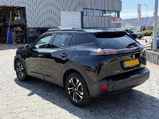 Peugeot e-2008 EV Allure Pack 50 kWh picture 6