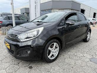 skadebil auto Kia Rio 1.2 CVVT Plus Pack 2011/11