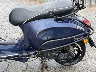 Vespa  Sprint picture 9