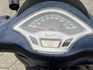 Vespa  Sprint picture 11