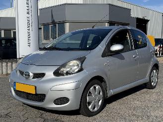 Auto incidentate Toyota Aygo 1.0-12V Comfort 2010/12