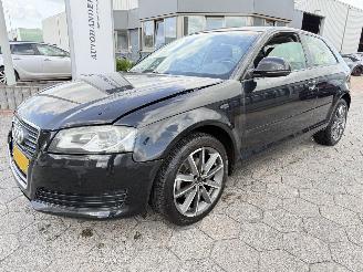 krockskadad bil auto Audi A3 2.0 TDI Attraction Business Edition 2008/11